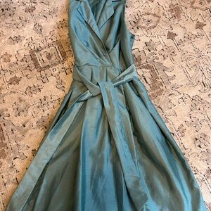 Women’s dress and shoe combo